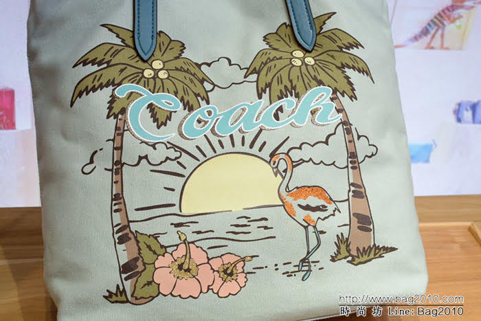 COACH蔻馳 女士新款 海灘椰子火烈鳥 帆布托特包 時尚單肩包 28077  Chz1523